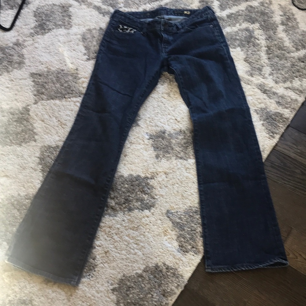 🐆Mid-rise straight leg jean w/animal print detail
